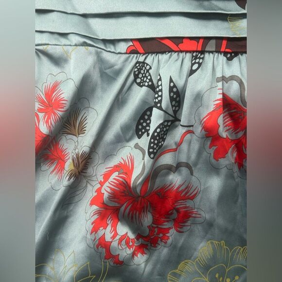 VTG Y2K BCBGMAXAZRIA Satin Floral Keyhole Blouse SIZE S - Picture 6 of 8